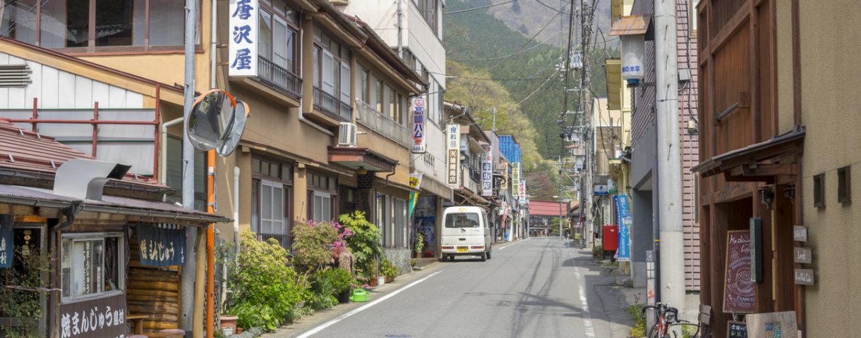 柏屋カフェの商店街